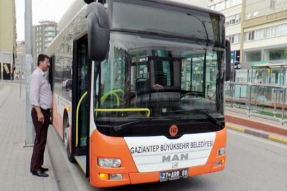 Şoförle tartıştı belediye otobüsünün anahtarını çaldı