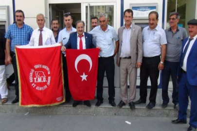 Muhtarlar promosyonlu maaşlarını çekti