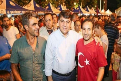 Fadıloğlu: “Başkumandanımız ‘evlerinize dönün’ diyene kadar meydanlardayız”