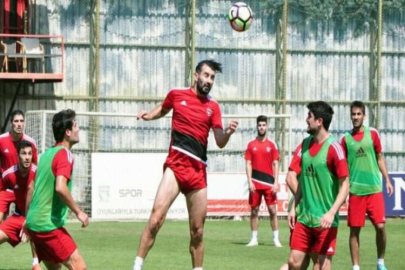 Elyasa hırs küpü