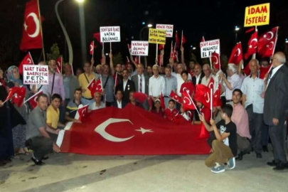 Şehit aileleri ve Gazilerden darbe girişimine tepki