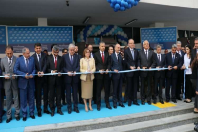 Bakan Müezzinoğlu, SGK yeni hizmet binasını açtı