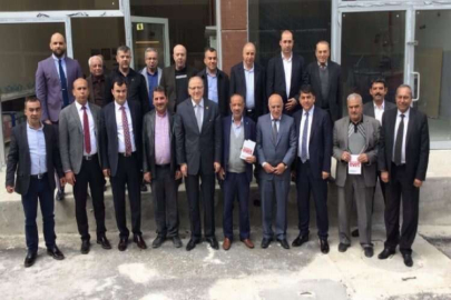 Koçer, referandum gezilerini sürdürüyor
