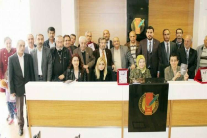 Şiir ödülleri sahiplerini buldu