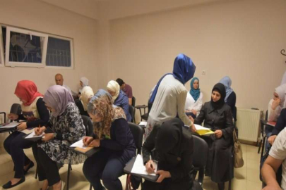 Suriyeliler Türkçe öğreniyor
