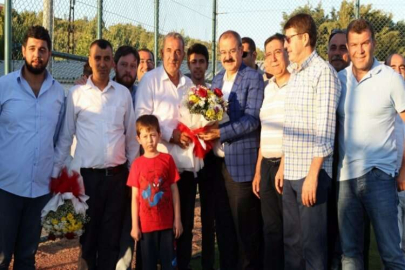 Taraftarlar takımı yalnız bırakmıyor