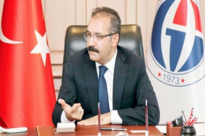 REKTÖR GÜR: GEÇMİŞİMLE GURUR DUYUYORUM