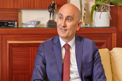 Büyük bir devlet adamı, kahraman bir komutan