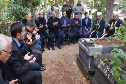 Bedri İncetahtacı mezarı başında anıldı