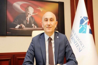 Rektör Yılmaz’dan 25 Aralık mesajı