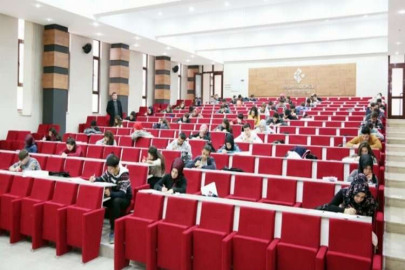 HKÜ’den Üniversite adaylarına YKS tatbikatı