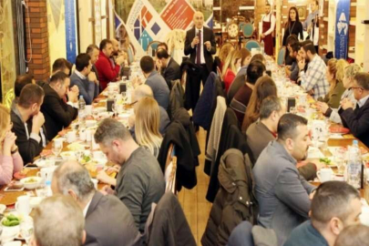 Eğitimciler akşam yemeğinde bir araya geldi