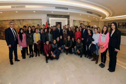 BAŞKAN ŞAHİN İSMET PAŞA ANADOLU LİSESİ'Nİ AĞIRLADI