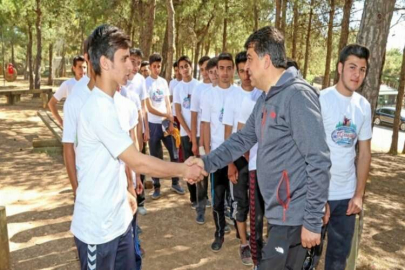 Gençlik kampı 1 yılda 12 bin kişiyi misafir etti
