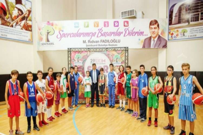Şehitkamil’den okul sporları müsabakalarına destek