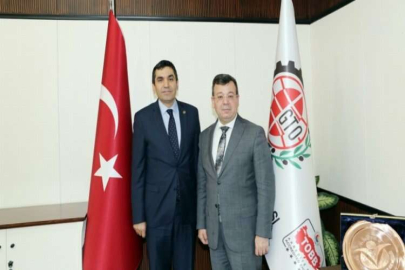 “Ev ve işyerlerimize Türk bayrağı asalım”