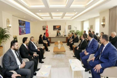 Yılmaz ve ekibi Başkan Şahin'i ziyaret etti