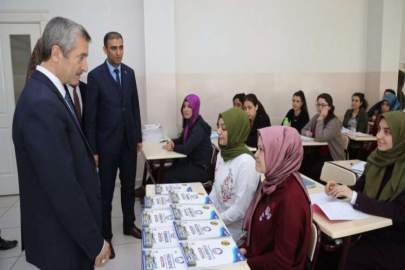 Şahinbey Belediyesi milyonlarca kitap hediye etti