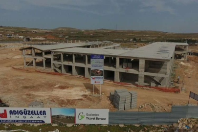 Et borsası binası yükseliyor