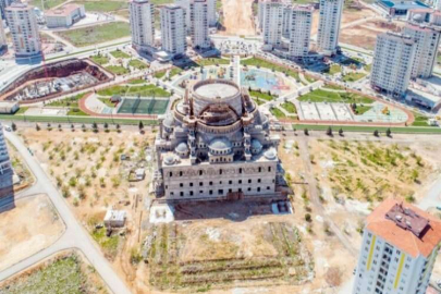 GAZİANTEP'İN EN BÜYÜK, TÜRKİYE'NİN İKİNCİ BÜYÜK CAMİSİ ŞAHİNBEY'DE