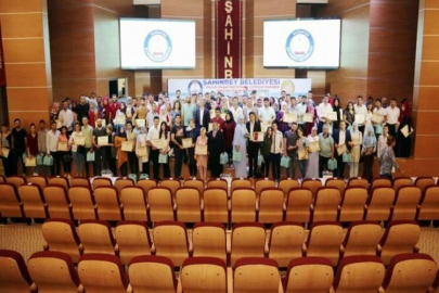 Evlilik Okulu'ndan 224 çift daha sertifikalarını aldı