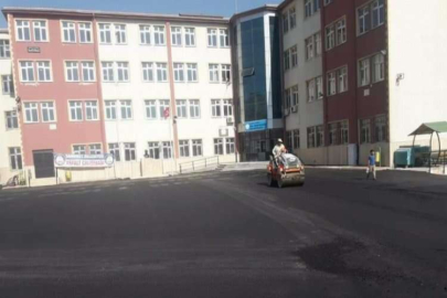 OKULLARA ŞAHİNBEY ELİ DEĞDİ