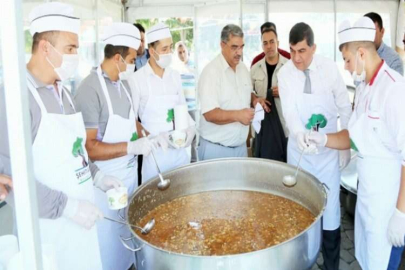 Şehitkamilliler aşure sofrasında buluştu
