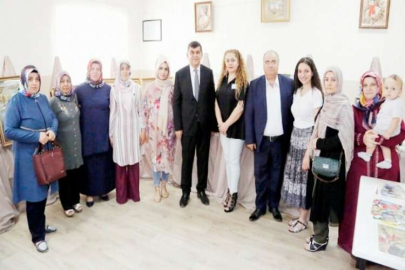 Ürettiklerini sergiliyorlar