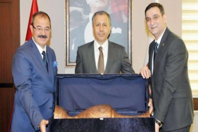 VALİ ALİ YERLİKAYA'DAN GSO'YA VEDA ZİYARETİ