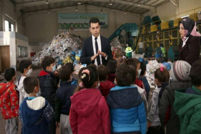 Minikler, geri dönüşümü yerinde gördü