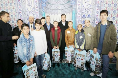 Camiye giden çocukları ödül