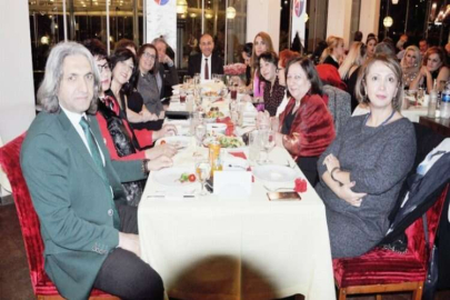 Özel Seçkin Koleji öğretmenler gününü kutladı