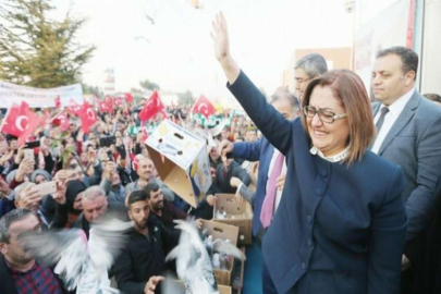 Şahin'e coşkulu karşılama