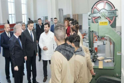 "GSO-MEM TÜRKİYE'NİN EN İYİ MESLEKİ EĞİTİM MERKEZLERİNDEN BİRİSİ"