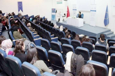 GAÜN’DE KADINLAR GÜNÜ SÖYLEŞİSİ