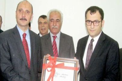 Hasan Doğru mazbatasını aldı