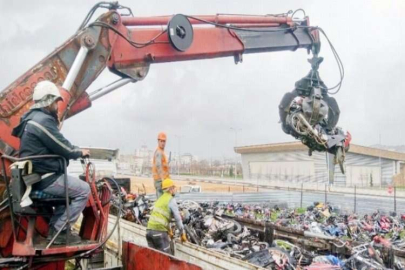 Hurda motosikletler MKE’ye gönderildi