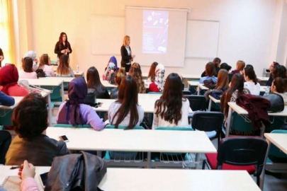 Hemşire adayları ağrı yönetimini öğrendi