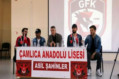 Öğrencilerle buluştular