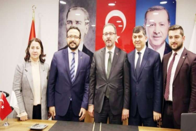 Bakan Kasapoğlu’ndan parti teşkilatına ziyaret