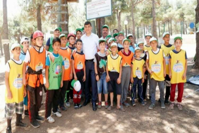 Çocuklar, doğaya dokunarak büyüyor