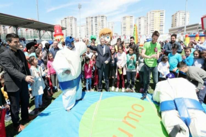 ŞAHİNBEY'DE 23 NİSAN COŞKUSU