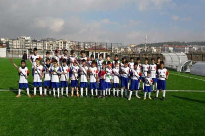 Haydi Çocuklar Hokey'e kampanyası ses getirdi