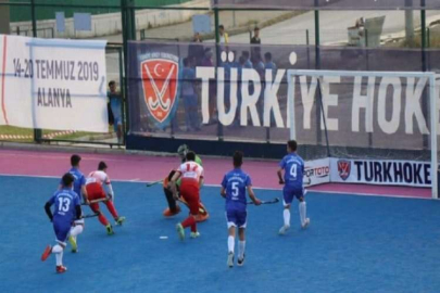 Polisgücü erkek hokeycileri hızlı başladı