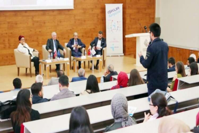 HKÜ’de İŞKUR kampüste kariyer günleri etkinliği