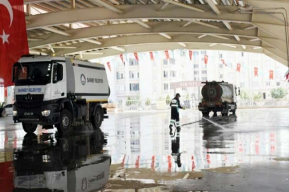 Kurban kesim yerleri bayrama hazırlanıyor