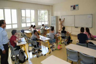 GKV LGS hazırlık kurslarını sürdürüyor