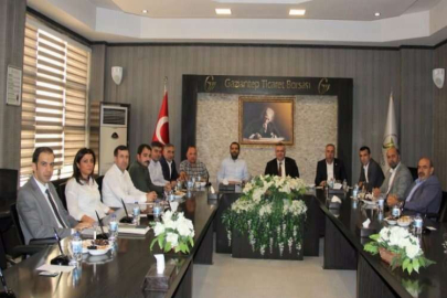 CANLI HAYVAN SEKTÖR TEMSİLCİLERİ ORTAK MESLEK KOMİTESİ TOPLANTISINDA BİR ARAYA GELDİ