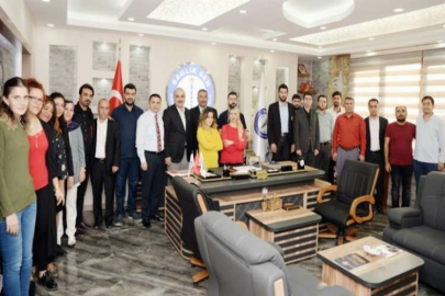 "Sağlık çalışanları emeğinin karşılığını istiyor"