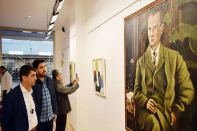 Atatürk portreleri sergisine büyük ilgi
